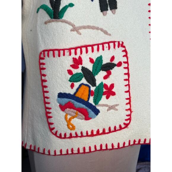 Vintage Hand Embroidered Folk Art Jacket Mexican Southwestern Wool Coat Medium - Picture 11 of 16